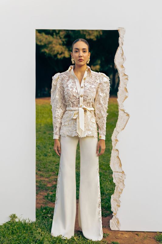 GUIPURE  FLORAL IVORY BLAZER