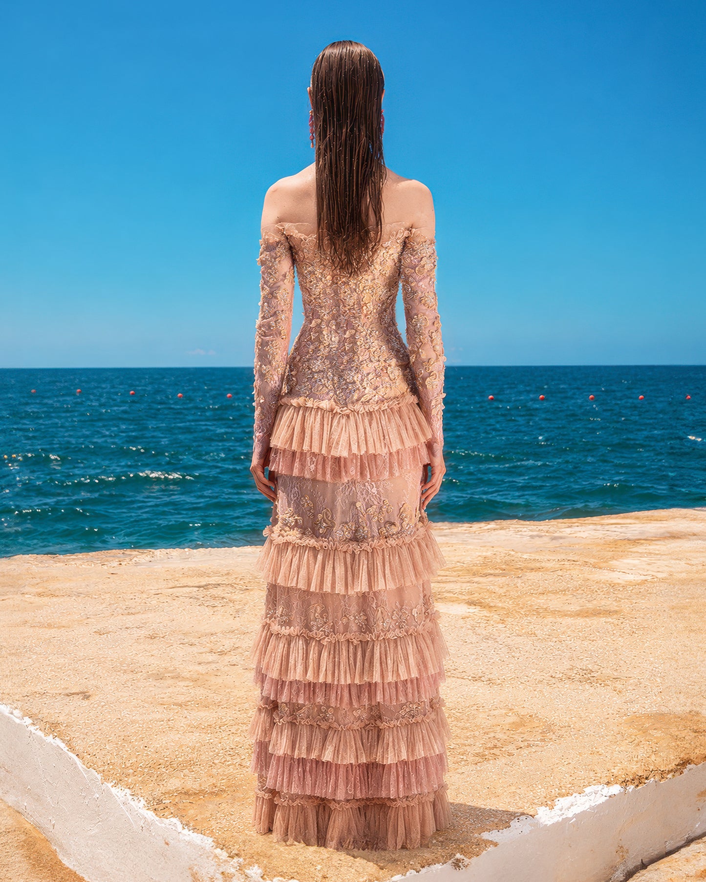LOOK 05