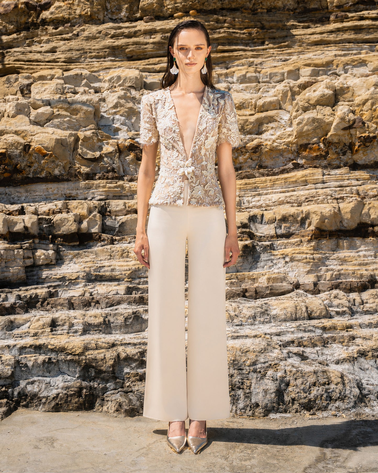 LOOK 08