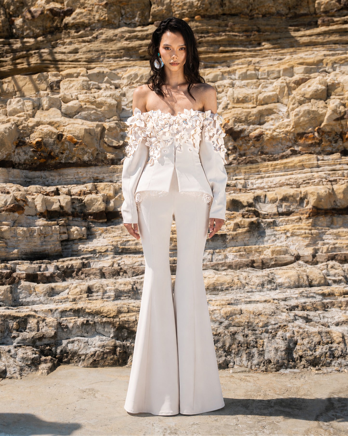 LOOK 13