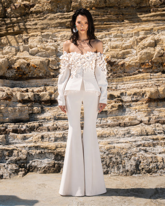 LOOK 13