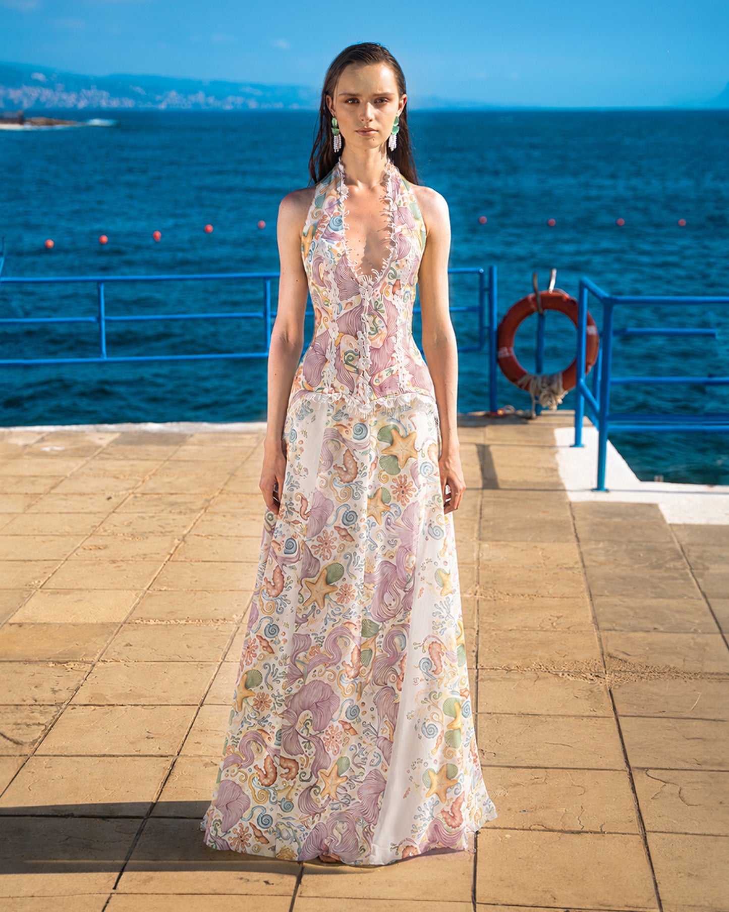LOOK 19