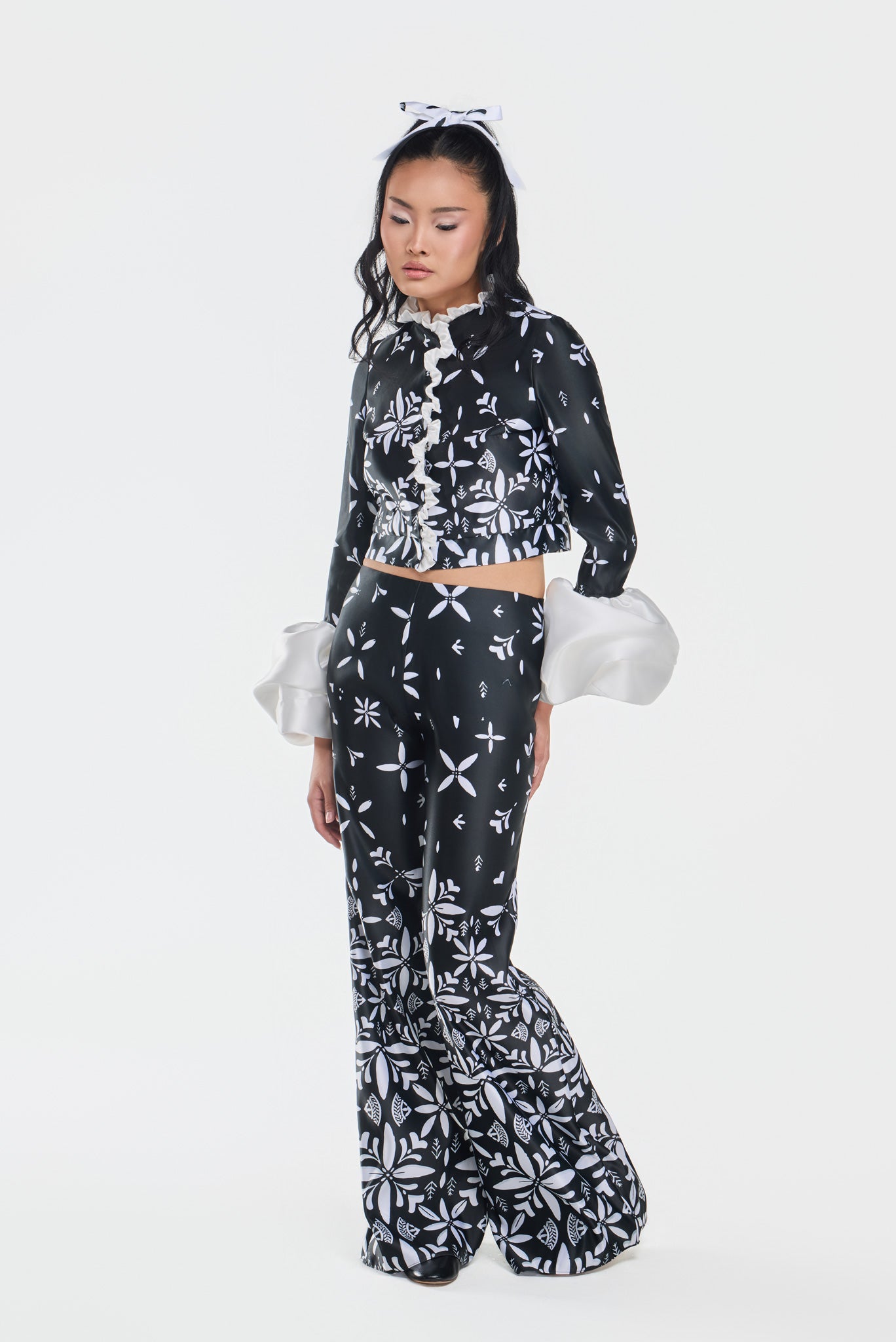 LOOK 05