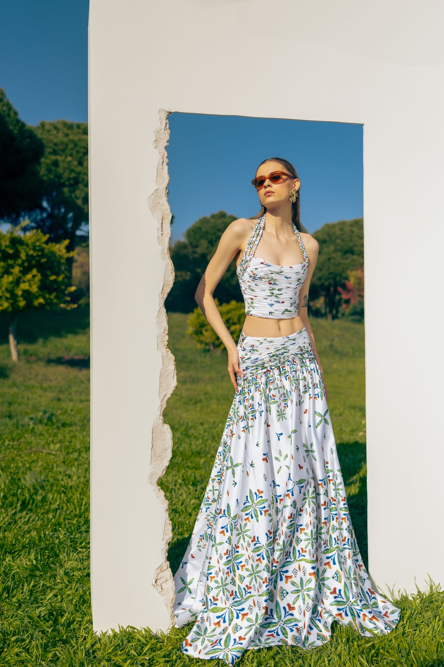 LAYERS OF GRACE PRINTED WHITE SKIRT