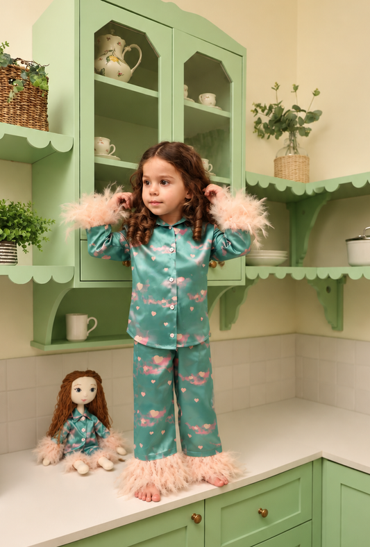 Heart to Heart | Look 01 Kids